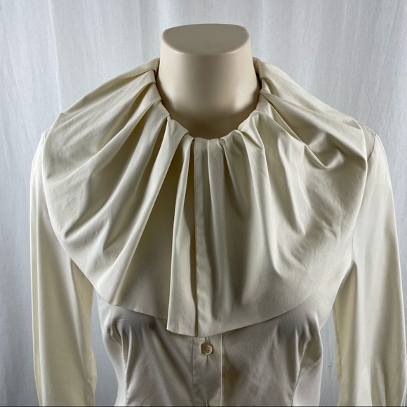 Piazza Sempione Ivory Fitted Button Up Long Sleeve Blouse with Oversized Collar - Picture 10 of 11